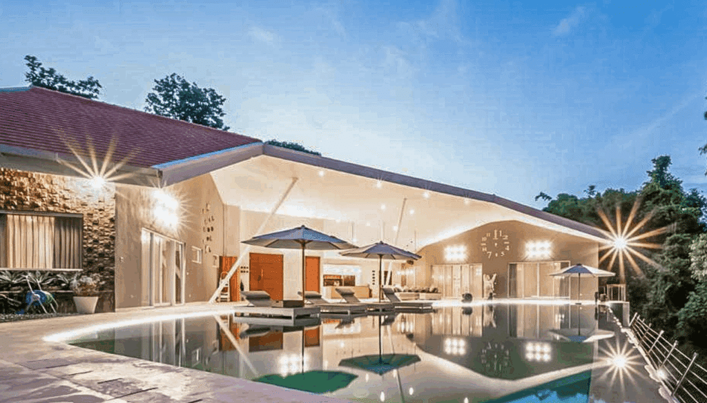4 BEDROOM VILLA FOR SALE LEASEHOLD IN BALI UMALAS — photo 1