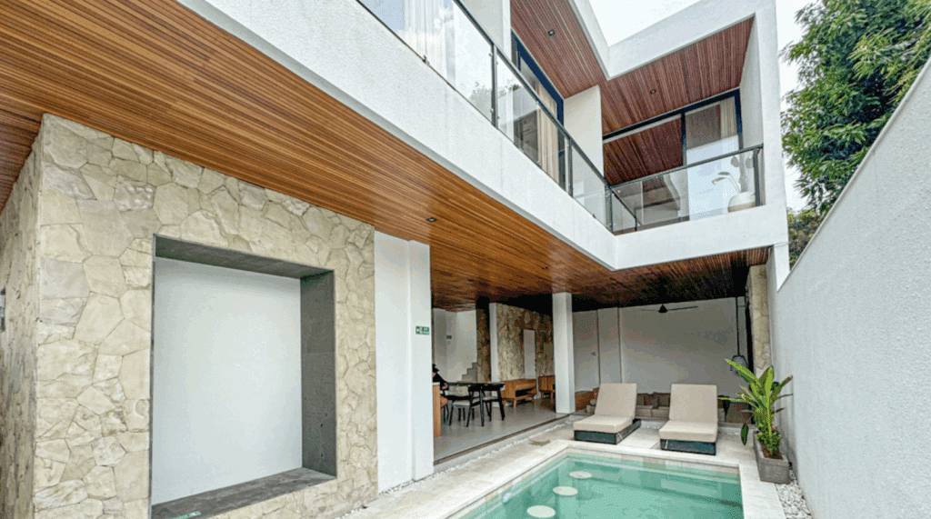 3 Bedroom Villa for Sale in Bali Seminyak Oberoi — photo 1