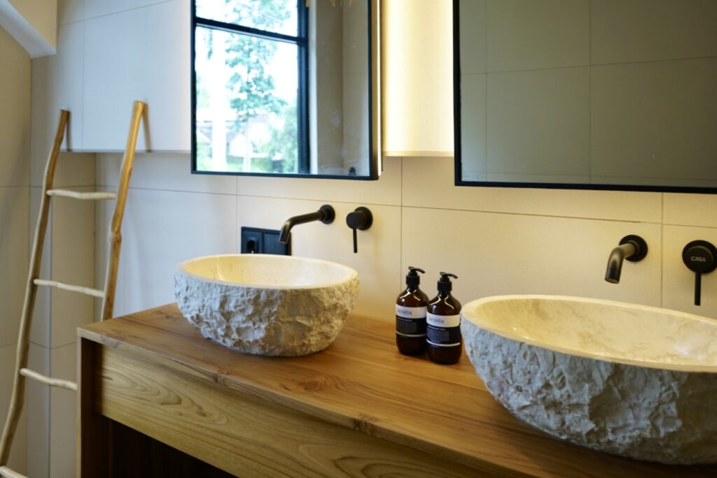 Finished 2BR Ubud Villa with Panoramic Rice Field View — photo 45