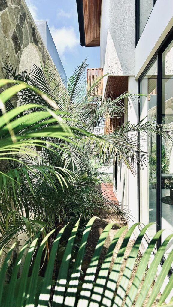 Exclusive 2-bedroom Bali Villa, Near Uluwatu & Melasti Beach — photo 17