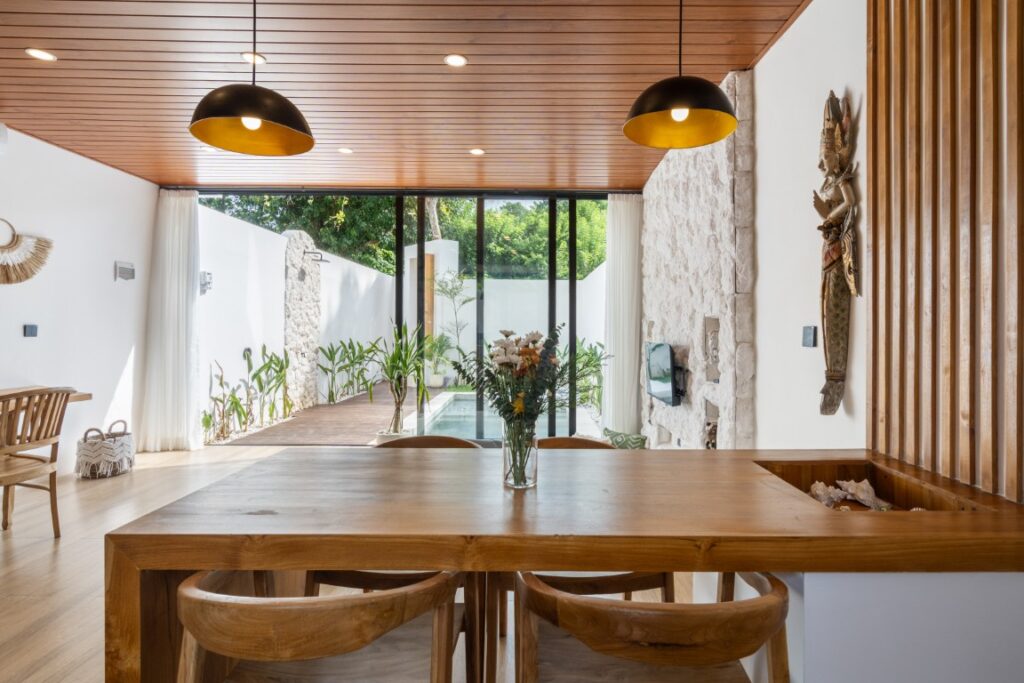 1-Bed Pool Villa in Ungasan Bali for Sale | Airbnb Ready — photo 1